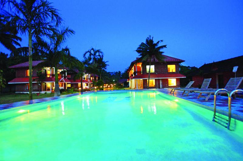 Leisure Vacations Gold Field Lake Resort, Кумараком Екстер'єр фото