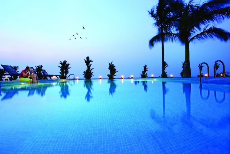 Leisure Vacations Gold Field Lake Resort, Кумараком Екстер'єр фото