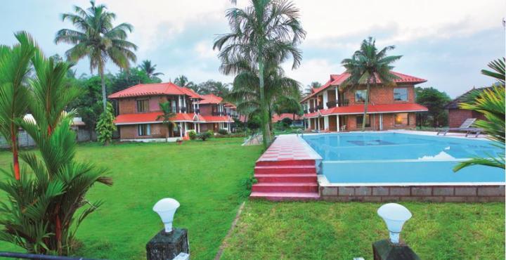 Leisure Vacations Gold Field Lake Resort, Кумараком Екстер'єр фото